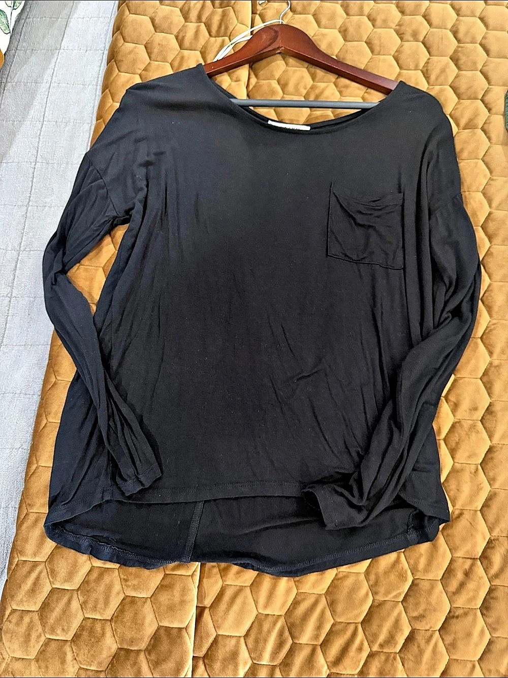 Double Zero Long Sleeve Scoop Neck Pocket Tee Black Long Sleeve Tunic